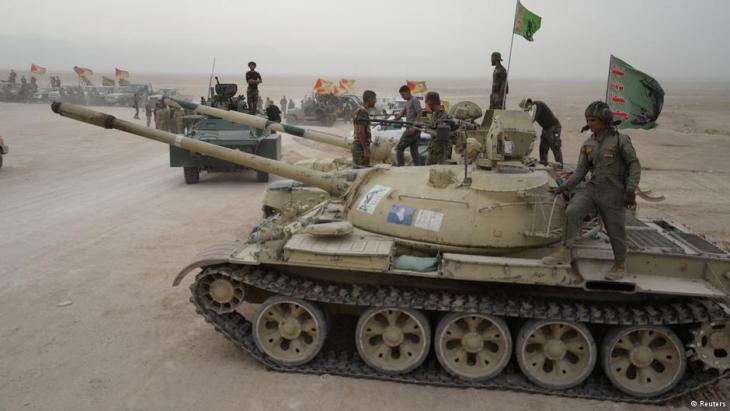 Shia battalions head towards Mosul (photo: Reuters)
