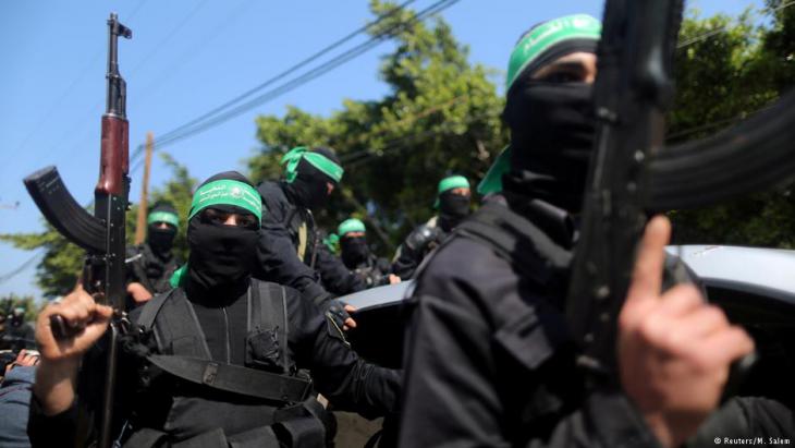 Militants belonging to the Palestinian Hamas group (photo: Reuters/M. Salem)