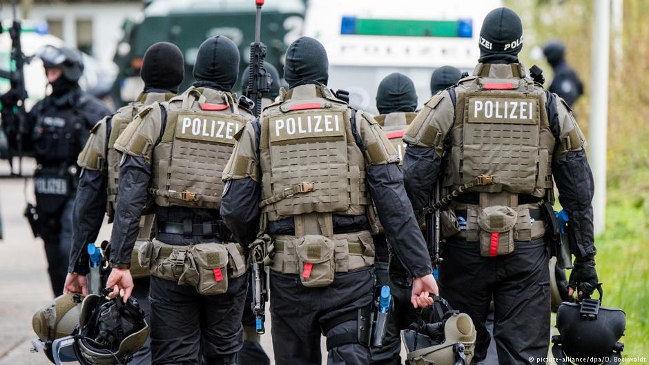 وحدات شرطة ألمانية خاصة في مدينة هامبورغ 