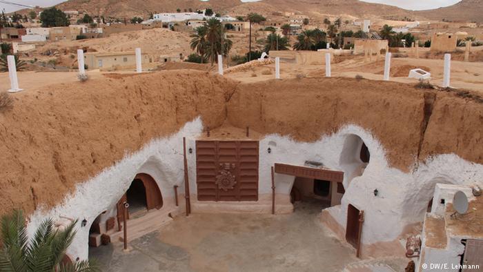 Sidi Driss, the white underground hotel in Tunisia (photo: E. Lehmann)