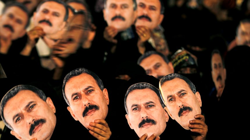 Anhänger des jemenitischen Ex-Präsidenten Ali Abdullah Salih; Foto: Reuters 