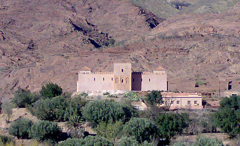 Moschee von Tinmal, das langjährige Bergexil Ibn Tūmarts; Foto: Wikimedia