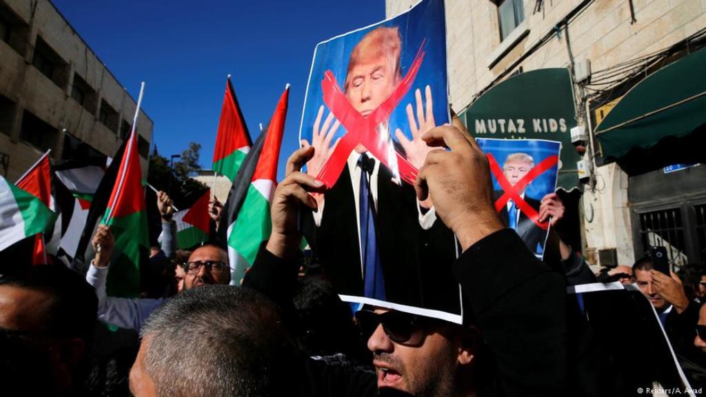 Proteste gegen Donald Trump in Ost-Jerusalem; Foto: Reuters/A. Awad