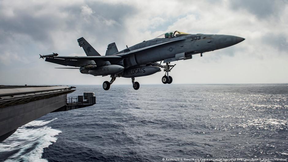 US-Kampfjets starten von amerikanischem Flugzeugträger im Mittelmeer für Militäreinsätze in Syrien; Foto: Reuters/U.S. Navy