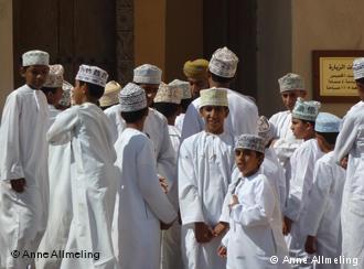 Koranschüler in der omanischen Hauptstadt Maskat; Foto: DW