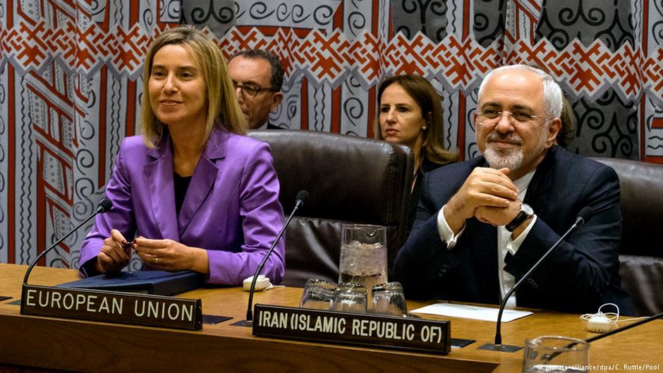 EU-Außenbeauftragte Mogherini und Irans Außenminister Zarif auf einem Treffen am Rande einer UN-Hauptversammlung im Jahr  2016; Foto: dpa/picture-alliance