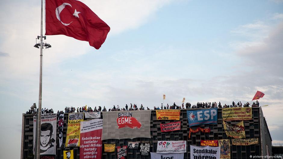 Das AKM während der Gezi-Park-Proteste; Foto: picture-alliance/dpa