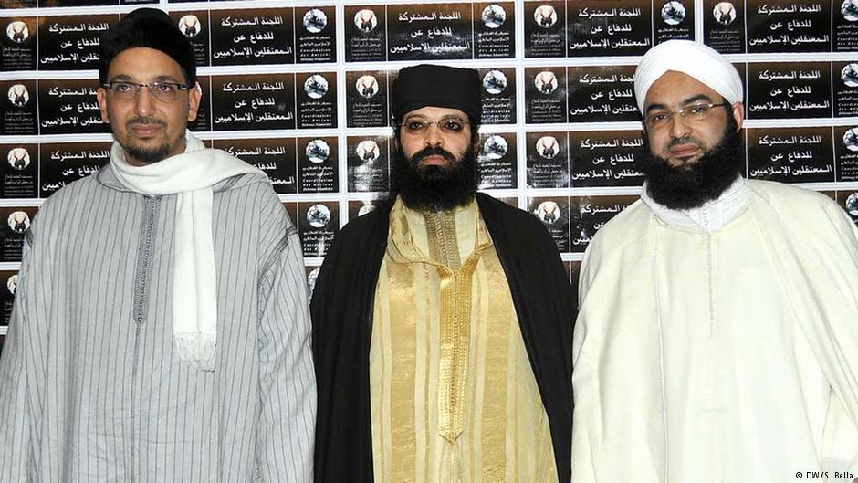 Marokkos salafistische Anführer Hassan Kettani (l.), Omar Hadouchi und Abou Hafs; Foto: DW