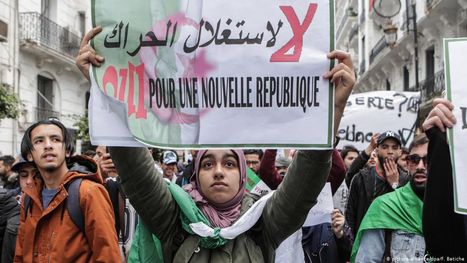 Proteste gegen eine eine fünfte Amtszeit von Präsident Bouteflika am 19. April 2019; Foto: 