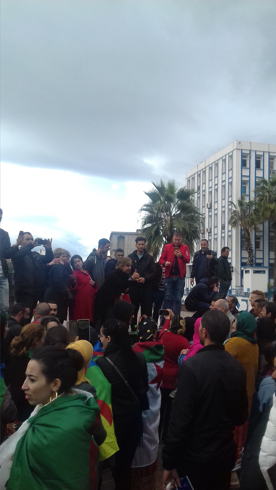 احتجاجات في الجزائر. الصورة: نور الدين بسعدي