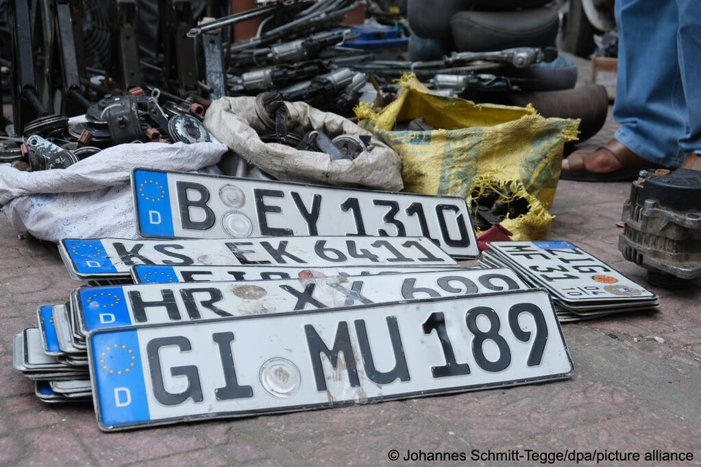 Car parts market in Cairo (image: picture alliance/dpa | Johannes Schmitt-Tegg)