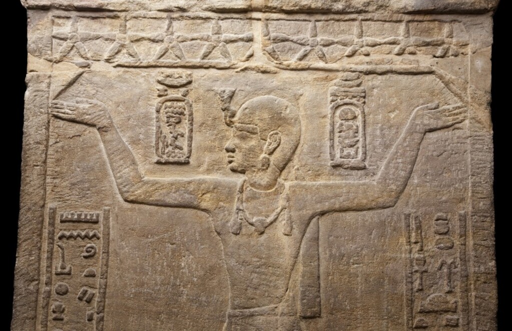 Relief des nubischen Königs Natakamani und der Königin Amanitore, um 50 nach Christus; Foto: Staatliche Museen zu Berlin, Ägyptisches Museum