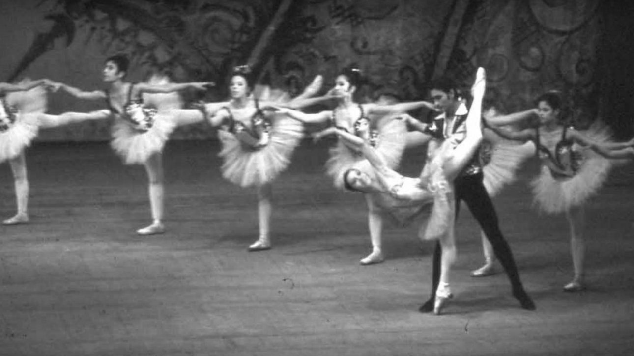 In the early hours of 11 June 2023, Magda Saleh – Egypt’s first prima ballerina – died at the age of 78. She played a pioneering role in bringing classical ballet to Cairo.