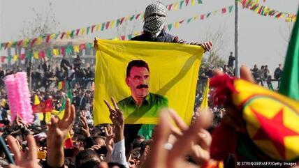 Anhänger von PKK-Rebellenchef Abdullah Öcalan bei Diyarbakir; Foto: Springer/AFP/Getty Images