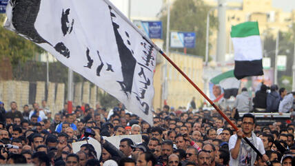 احتجاحات في بور سعيد على أحكام المحكمة. رويترز