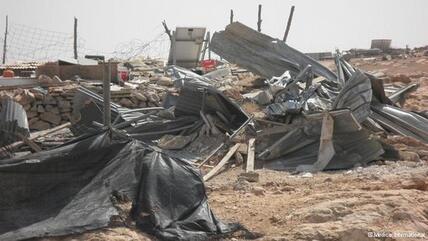 Destroyed Palestinian homes in the Southern Hebron Hills (photo: DW)