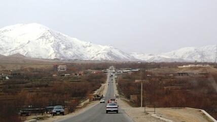  على الطريق السريع من كابول إلى مزار شريف، الصورة ماريان بريمر