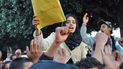 Demonstration für Frauenrechte in Tunis; Foto: DW/S. Mersch