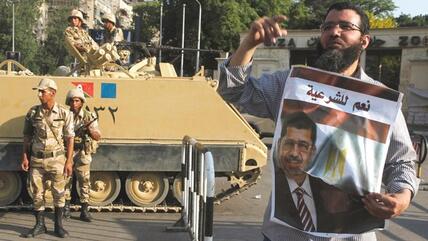Proteste von Anhängern des ägyptischen Präsidenten in Kairo; Foto: Reuters