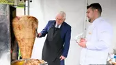 Kebabs from Berlin were served in the garden of the German embassy's summer residence by the German president and Berlin restauranteur Keles 