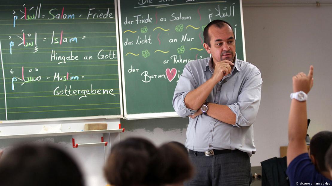 Islamischer Religionsunterricht in NRW- Symbolbild aus einem Klassenraum