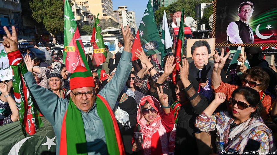 Supporters of former prime minister Imran Khan's Pakistan Tehreek-e-Insaf (PTI) party protest in Karachi against alleged vote rigging in Pakistan's national election