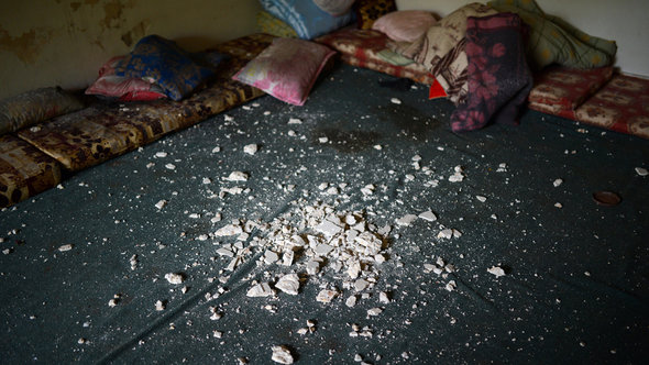 Geschosseinschläge in einer Wohnung in Aleppo; Foto: AFP/Getty Images