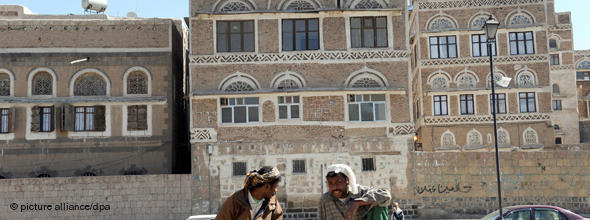 Jemeniten in der Altstadt von Sanaa; Foto: dpa