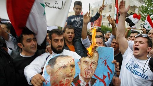 Demonstranten gegen das Assad-Regime; Foto: AP