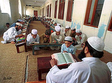 Koranschule (madrasa) in Pakistan; Foto: AP