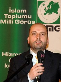 Secretary-general of Milli Görüs, Oguz Ücüncü (photo: www.igmg.de)