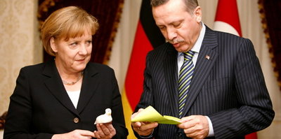Merkel, Erdogan (photo: AP)