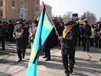 Kazakhstan funeral procession (photo: www.openDemocracy.org/Joanna Lillis )