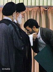 Two clerics and Iran's President Ahmadinejad (photo: Fars)