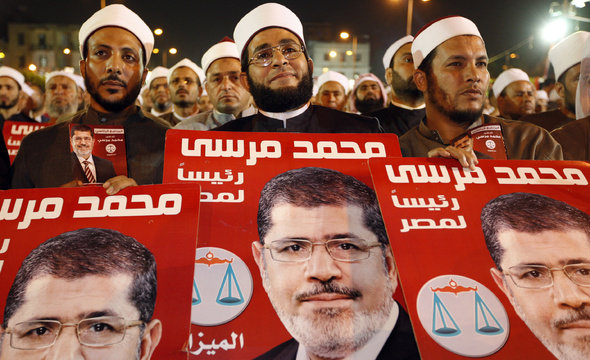 Anhänger Mohammed Mursis in Kairo; Foto: AP/dapd