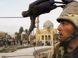 Sturz der Saddam-Statue im Zentrum Bagdad, Foto: AP