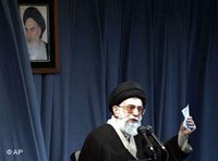 Der religiöse Führer Irans: Ayatollah Ali Khamenei; Foto: AP