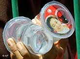 Megawati auf einem Wasserbehälter, Foto:AP
