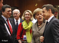 Barroso, Merkel und Sarkozy auf dem EU-Gipfel in Brüssel am 11. März 2011; Foto: dapd