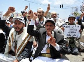Demonstration gegen Präsident Saleh in Sanaa im April 2011; Foto: dpa