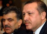 Recep Tayyip Erdogan und Abdullah Gül in Brüssel, Foto: AP 