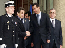 Syriens Präsident Assad während des Mittelmeer-Gipfels in Paris; Foto: AP