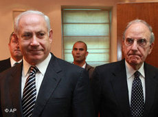 George Michtell (rechts) bei seinem Treffen im September 2009 mit Benjamin Netanjahiu in Jerusalem; Foto: AP