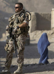 ISAF Soldat der deutschen Bundeswehr in Afghanistan; Foto: AP
