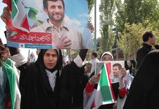 Wahlkampf für Ahmadinedschad; Foto: Roshy Zangeneh  