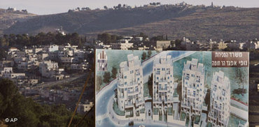 Infotafel für den Siedlungsbau bei Ostjerusalem; Foto: AP
