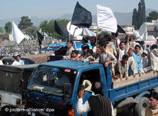 Scharia-Einführung im nordpakistanischen Swat-Tal; Foto: dpa