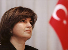 Die türkische Außenministerin Tansu Ciller; Foto: AP