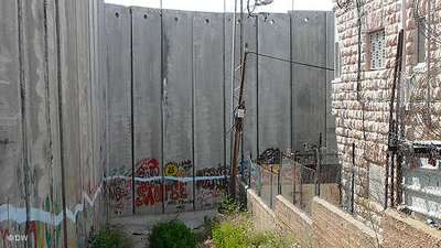 Israelische Sperranlage im Westjordanland; Foto: DW