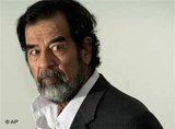 Saddam Hussein am 23.08.05; Foto: AP